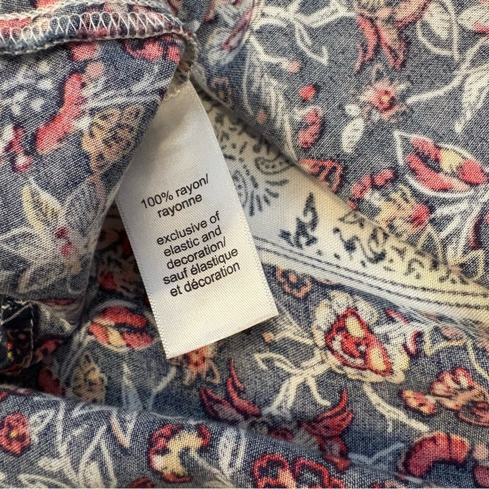 Maurices Mixed Print Blue & White Smocked Swing Camisole Tank Size 2X - Picture 11 of 12